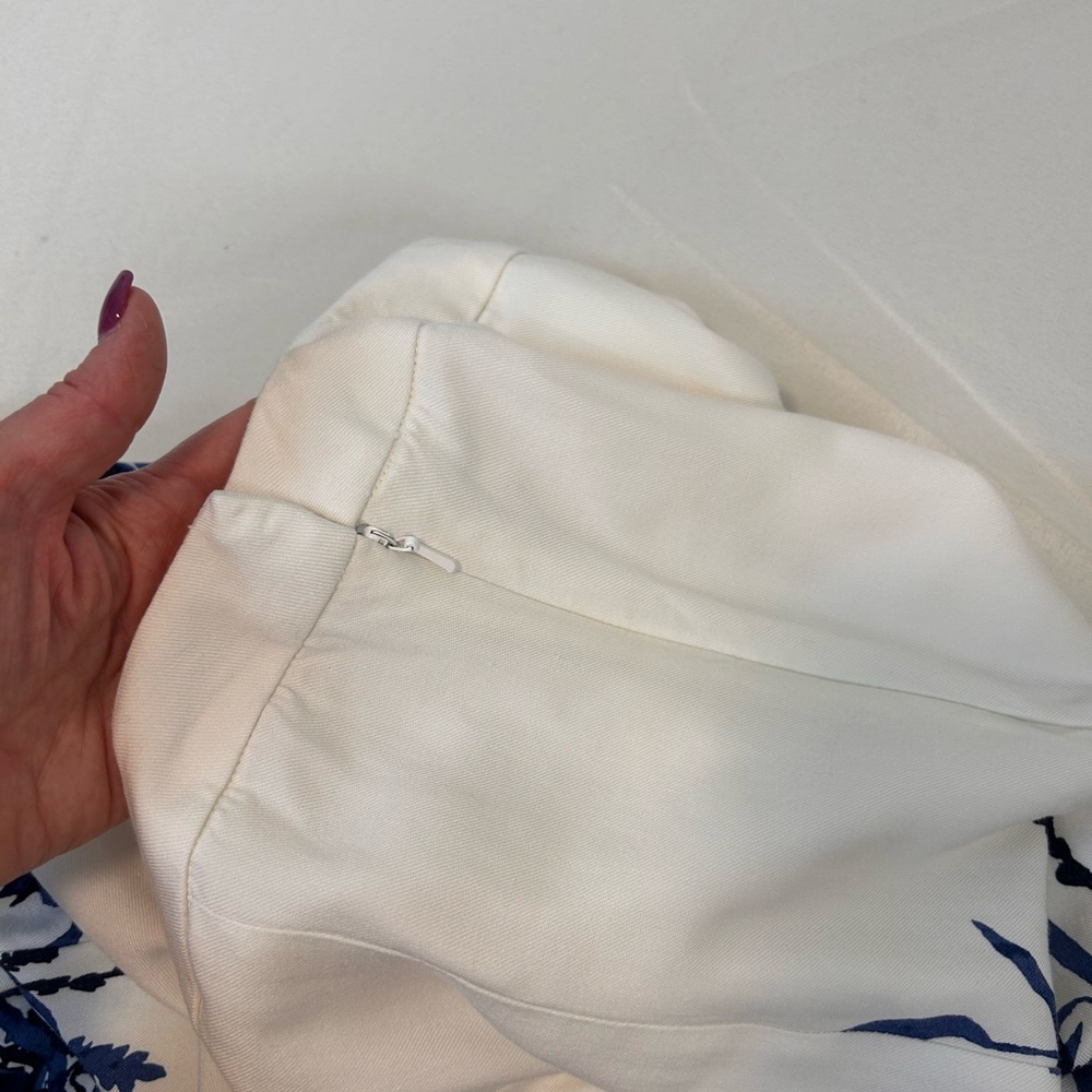 Coldwater Creek A-line midi skirt blue & white botanical print Women’s size 14 - Picture 7 of 8